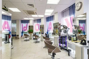 Beauty Salon Lelu image