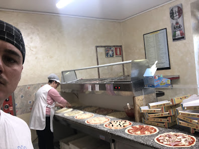 Pizzeria D'Asporto la Tradizione Corso Vittorio Emanuele II, 11, 27052 Godiasco Salice Terme PV, Italia