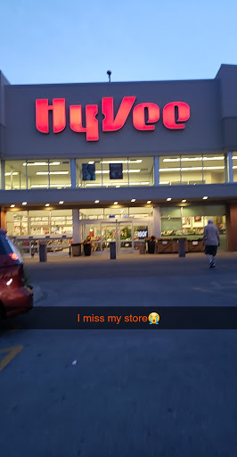 Supermarket «Hy-Vee», reviews and photos, 9400 E 350 Highway, Raytown, MO 64133, USA