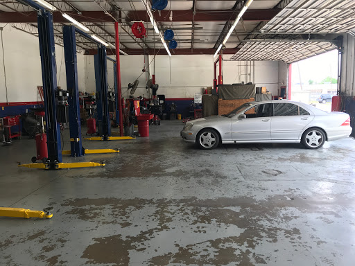 Auto Repair Shop «Auto Care Unlimited», reviews and photos, 12600 Briar Forest Dr, Houston, TX 77077, USA