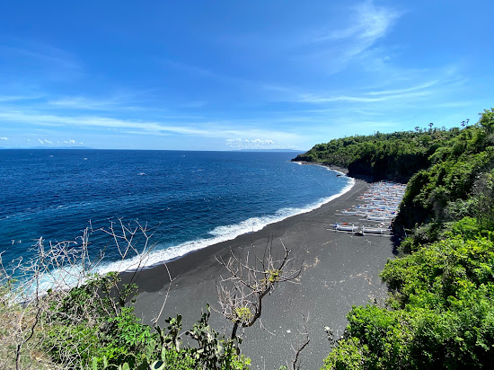 Black Sand Beach
