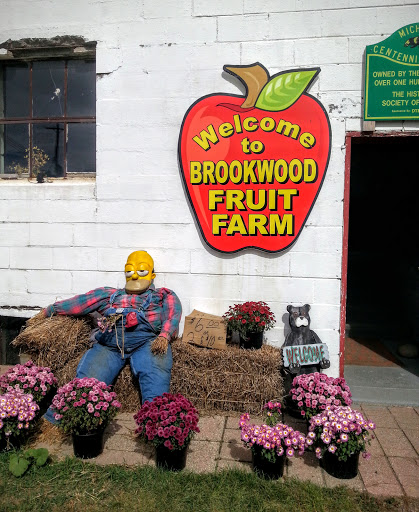 Brookwood Fruit Farm, 7845 Bordman Rd, Almont, MI 48003, USA, 