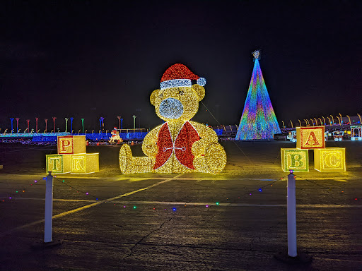 Santa's Speedway Christmas Lights Drive-Thru