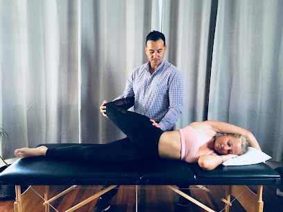 WADE THE MASSAGE GUY & TEAM - Specialists in Brisbane Remedial Massage, Sports Massage and Deep Tissue Massage