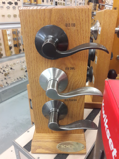 Hardware Store «W.C. Winks Hardware», reviews and photos, 200 SE Stark St, Portland, OR 97214, USA