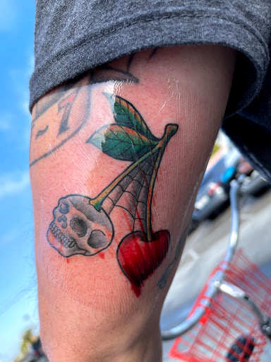 Tattoo Shop «Gold Rush Tattoo», reviews and photos, 1779 Newport Blvd # B, Costa Mesa, CA 92627, USA