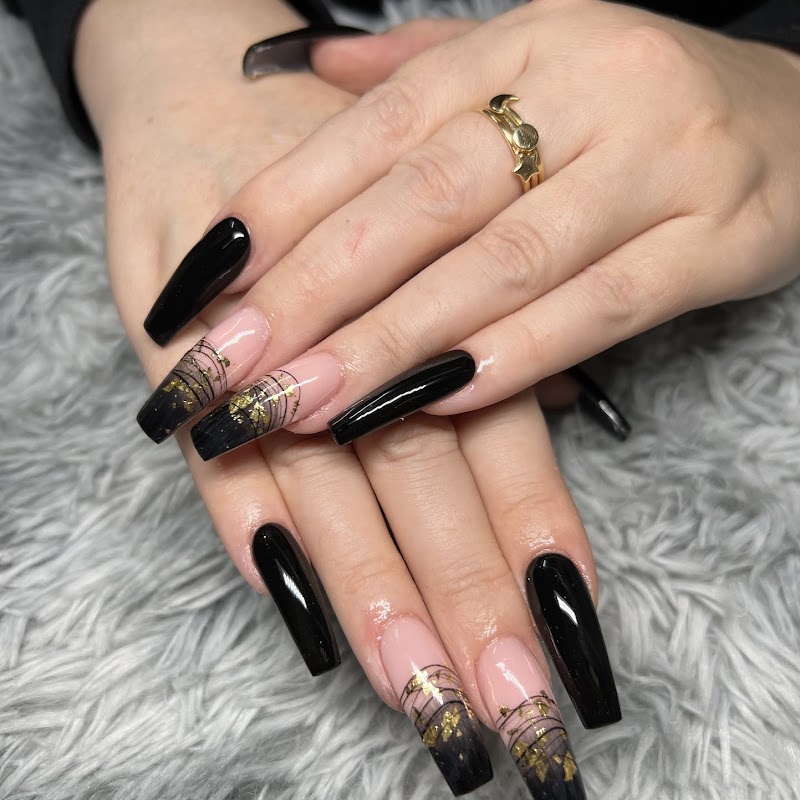 Kim's Golden Star Nails & Spa