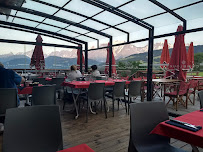Atmosphère du Restaurant Les Terrasses du Cuchet à Combloux - n°5