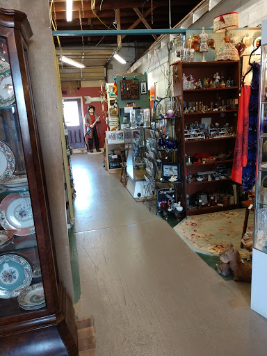 Antique Store «Cape May Antique Center», reviews and photos, 1228 NJ-109, Cape May, NJ 08204, USA