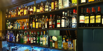 NYEAT Restaurant & Cocktail Bar