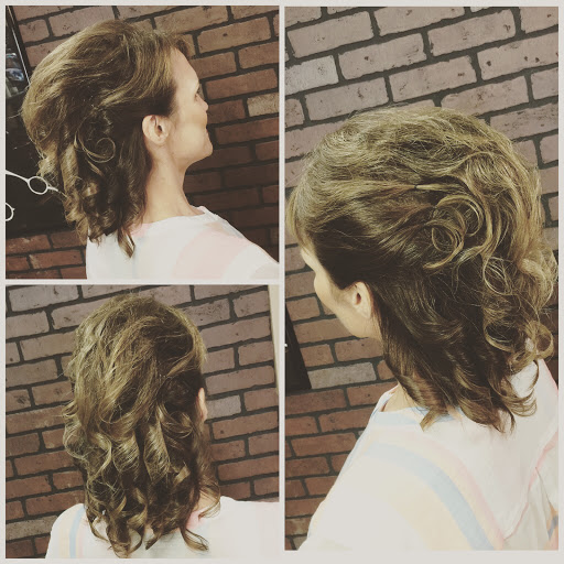 Hair Salon «Bamboo Salon», reviews and photos, 8540 Palm Pkwy, Orlando, FL 32836, USA