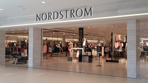 Department Store «Nordstrom Ridgedale», reviews and photos, 12441 Wayzata Blvd, Minnetonka, MN 55305, USA