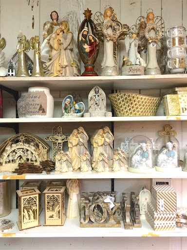 Gift Shop «Seedlings Gifts & Books», reviews and photos, 521 W 78th St, Chanhassen, MN 55317, USA