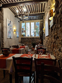 Atmosphère du Restaurant Le Chaudron à Antibes - n°6