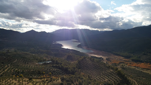 Ayuntamiento de Hornos de Segura, Escuela de capacitación en computadora en Hornos,Jaén
