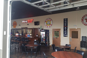 Bertz Sports Bar and Grill image