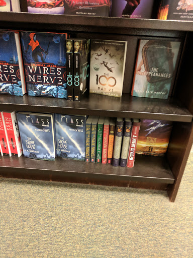 Barnes & Noble image
