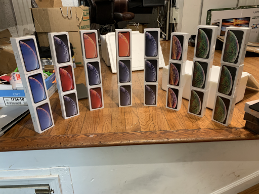 Cell Phone Store «City Wireless», reviews and photos, 2224 N Broad St, Philadelphia, PA 19132, USA