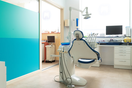 Clinica Dental Almuñécar - Dentalmuñécar en Almuñécar, Granada