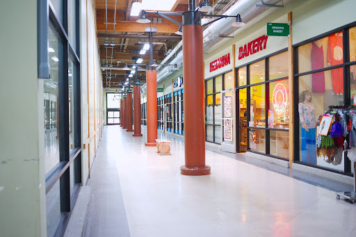 Shopping Mall «Fubonn Shopping Center», reviews and photos, 2850 SE 82nd Ave #80, Portland, OR 97266, USA