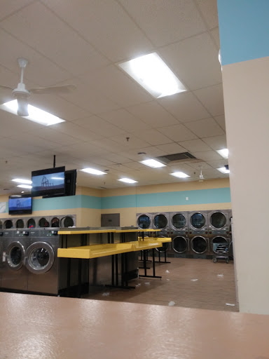 Laundromat «The Laundry Café», reviews and photos, 901 W Girard Ave, Philadelphia, PA 19123, USA