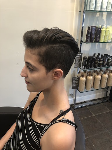 Beauty Salon «Posh Hair Salon», reviews and photos, Posh Hair Salon, 193 York St, Jersey City, NJ 07302, USA