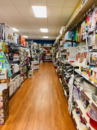 Shopping Mall «Gloucester Premium Outlets», reviews and photos, 100 Premium Outlets Dr, Blackwood, NJ 08012, USA