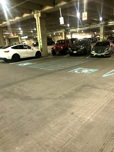 Grocery Store «Whole Foods Market», reviews and photos, Whole Foods Market, 110 Bloomingdale Rd, White Plains, NY 10605, USA