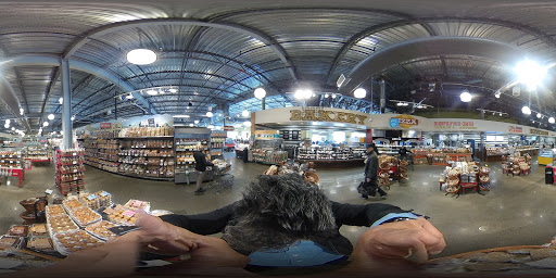 Grocery Store «Whole Foods Market», reviews and photos, 427 Walnut St, Lynnfield, MA 01940, USA