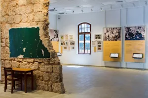 מרכז מבקרים: בית ספר ההיסטורי 'אחד העם' - בי"ס הראשון בחדרה image