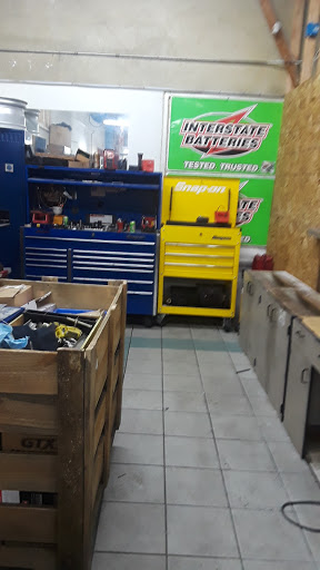 Auto Repair Shop «Automedic», reviews and photos, 1230 Western St B, Fairfield, CA 94533, USA