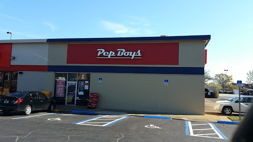 Auto Parts Store «Pep Boys Auto Service & Tire», reviews and photos, 13015 Seminole Blvd Suite 1, Largo, FL 33778, USA