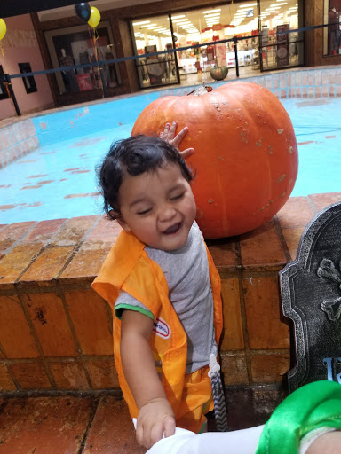 Shopping Mall «River Hills Mall», reviews and photos, 200 Sidney Baker St S, Kerrville, TX 78028, USA