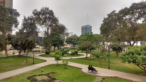 Parks for picnics Lima