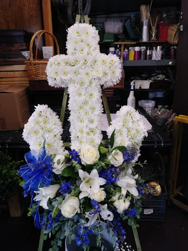 Funeral Home «Memory Garden Memorial Park and Mortuary», reviews and photos, 455 W Central Ave, Brea, CA 92821, USA