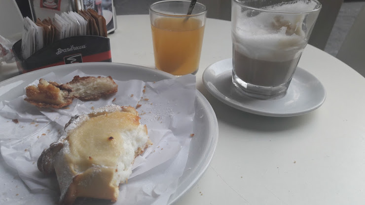 Plats et boissons hôtels Hotel Sofia 95131 Catania