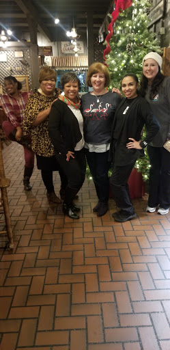 American Restaurant «Cracker Barrel Old Country Store», reviews and photos, 407 Beltline Rd SW, Decatur, AL 35601, USA