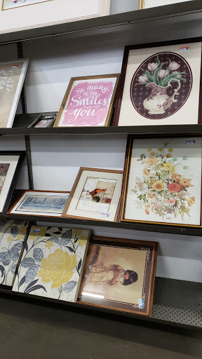 Thrift Store «Goodwill», reviews and photos