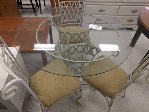 Thrift Store «Goodwill of North Georgia: Kennesaw Store and Donation Center», reviews and photos, 2500 Cobb Pkwy N, Kennesaw, GA 30152, USA