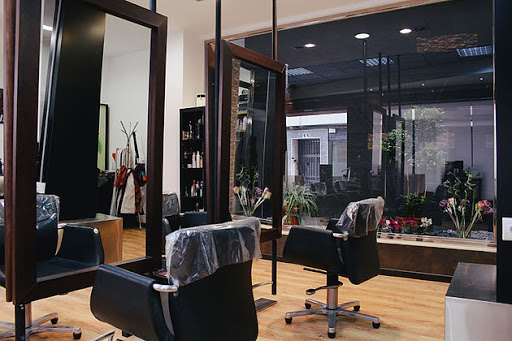 Peluquería Lucena Lopez Peluqueros en Lucena, Córdoba