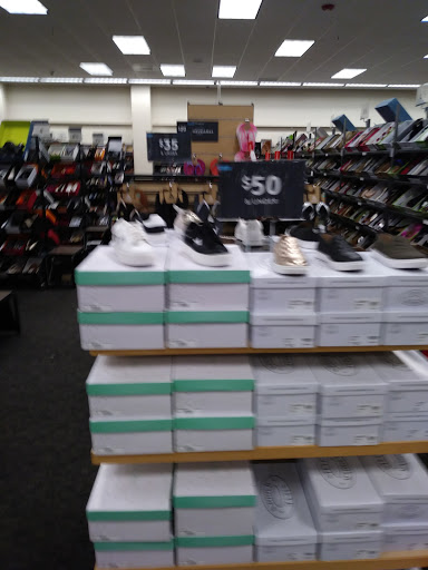 Department Store «Nordstrom Rack Towne Place at Garden State Park», reviews and photos, 951 Haddonfield Rd a, Cherry Hill, NJ 08002, USA