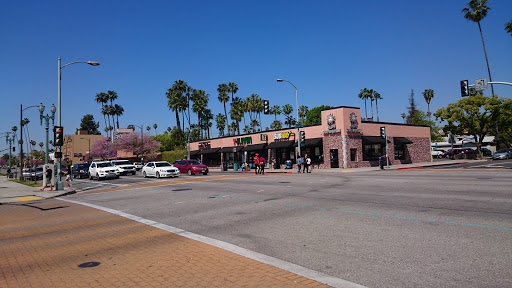 Convenience Store «7-Eleven», reviews and photos, 1661 E Colorado Blvd, Pasadena, CA 91106, USA