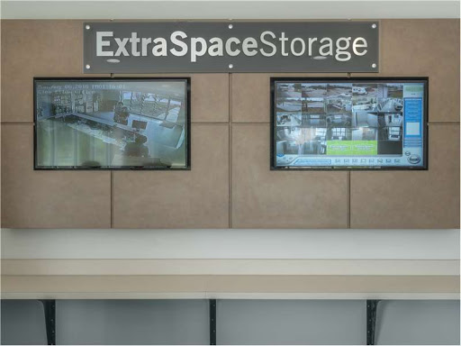 Storage Facility «Extra Space Storage», reviews and photos, 1N372 Main St, Glen Ellyn, IL 60137, USA