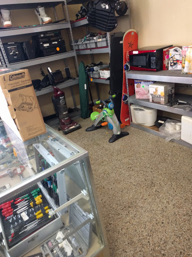 Pawn Shop «Smoky Mountain Pawn», reviews and photos, 1503 Oak Ridge Turnpike, Oak Ridge, TN 37830, USA