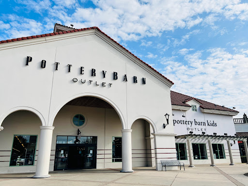 Outlet Store «Pottery Barn Outlet», reviews and photos, 3939 I-35 #920, San Marcos, TX 78666, USA