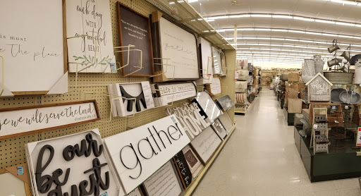 Craft Store «Hobby Lobby», reviews and photos, 800 Hover St, Longmont, CO 80501, USA