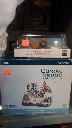 Thrift Store «Thrifty Nickel Tampa Thrift Store Re-Sale», reviews and photos, 7706 W Hillsborough Ave, Tampa, FL 33615, USA