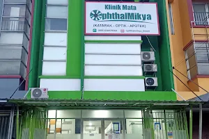 Klinik Mata Ophthalmikya (K-MOM) BSD, Tangerang Selatan image