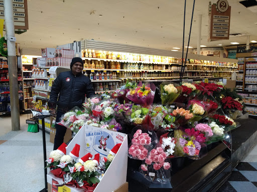 Grocery Store «Super Foodtown of Lake Hiawatha», reviews and photos, 435 N Beverwyck Rd, Lake Hiawatha, NJ 07034, USA