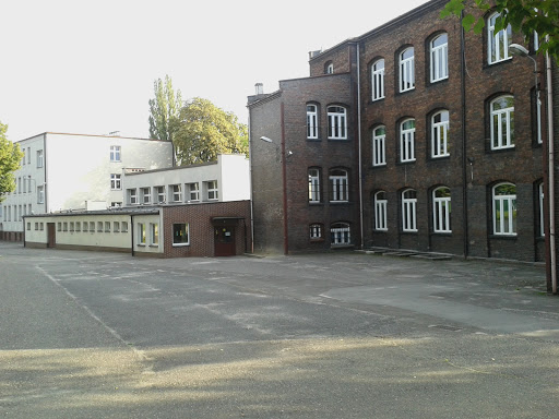 Szkoły przedszkolne Katowice